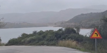 Αυτό είναι το μόνο Φράγμα που υπερχείλισε από τις πρόσφατες βροχές (βίντεο)