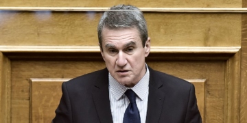 Νέο κόμμα για τις ευρωεκλογές ιδρύει ο Ανδρέας Λοβέρδος