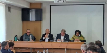 Eνημερωτική συνάντηση με τους Διευθυντές όλων των σχολικών μονάδων της Δευτεροβάθμιας Εκπαίδευσης Λασιθίου