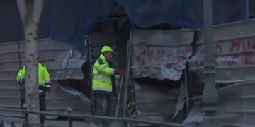 Έκρηξη έξω από το υπουργείο Εργασίας – Την ευθύνη αναλαμβάνει η οργάνωση «Επαναστατική Ταξική Αυτοάμυνα»
