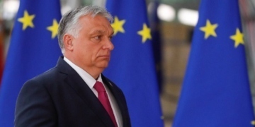 Η Ευρωπαϊκή Ένωση δεν θα ενδώσει στον εκβιασμό του Ορμπαν λέει το Ευρωπαϊκό Κοινοβούλιο