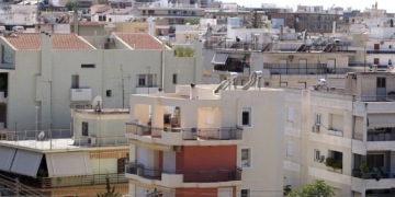 ΕΝΦΙΑ: Ποιοι δικαιούνται έκπτωση 10% – Οι προϋποθέσεις και η διαδικασία