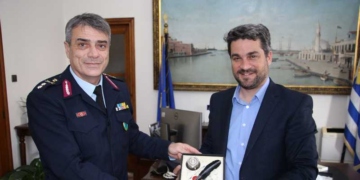 Στον Δήμαρχο Χανίων ο νέος Γενικός Περιφερειακός Αστυνομικός Διευθυντής Κρήτης