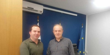 Συνάντηση με τον Συντονιστή του Κοινωνικού Παντοπωλείου Δήμου Ιεράπετρας είχε ο Δήμαρχος
