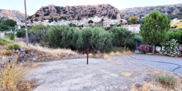 Ένα αλώνι στις Μάλλες: «Έργα ανθρώπων, ενταγμένα αρμονικά στο περιβάλλον»