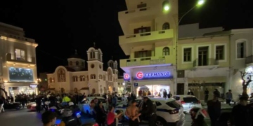 Συμπλοκή αλλοδαπών στην πλατεία Αγίου Νικολάου