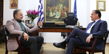 Άδ. Γεωργιάδης: Ιδιώτες γιατροί στο ΕΣΥ και γιατροί του ΕΣΥ με δυνατότητα ιδιωτικού έργου