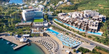 Πασχαλινές αποδράσεις σε μοναδικούς Ελληνικούς προορισμούς – στις 14 Απριλίου ανοίγει το Wyndham Grand Crete Mirabello Bay
