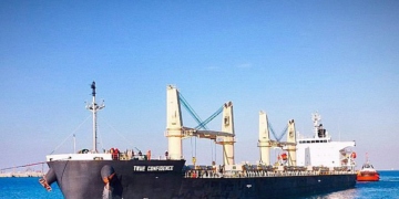 Τρεις νεκροί στην επίθεση των Χούθι σε εμπορικό πλοίο ανοιχτά της Υεμένης