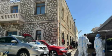 Στο τελωνείο της Σούδας οι 35 μετανάστες που εντοπίστηκαν στην Τρυπητή