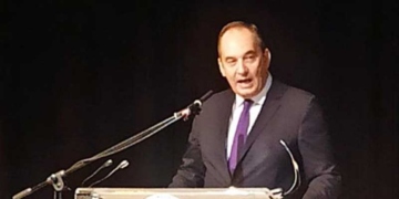 Σε εκδήλωση προς τιμήν του Βιτσέντζου Κορνάρου ο Αντιπρόεδρος της Βουλής Γιάννης Πλακιωτάκης