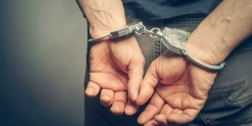 Το πιστόλι τον έβαλε σε μπελάδες…
