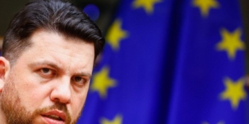 Επίθεση με σφυρί δέχθηκε στη Λιθουανία συνεργάτης του Ναβάλνι