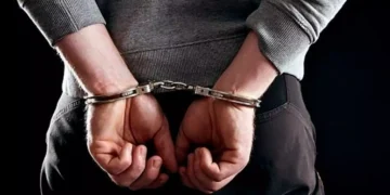 Κρήτη: Πήγαν στο μίνι μάρκετ για να … κλέψουν