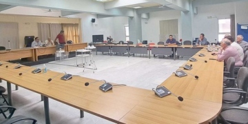 Ο πρόεδρος της ΓΣΒΕΕ στον Αγ. Νικόλαο για τα προβλήματα των μικρομεσαίων επιχειρήσεων