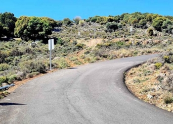 Γιατί τόσα πολλά σήματα στο δρόμο από Κριτσά προς Καθαρό;