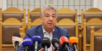 Στ. Αρναουτάκης: “Πρέπει να δοθούν τα κίνητρα για να παραμένουν οι γιατροί και οι νοσηλευτές στα νοσοκομεία μας”