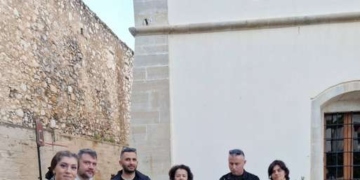 Το Σχολείο Δεύτερης Ευκαιρίας στην Κριτσά για το έθιμο των Βαΐων