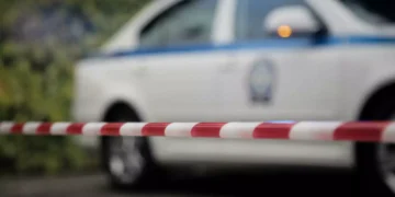 Τσιφούτ Καστέλλι: Γάζωσαν αυτοκίνητο με καλάσνικοφ – Στο νοσοκομείο 23χρονος