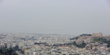 Καιρός: Βροχές, άνοδος της θερμοκρασίας και αφρικανική σκόνη