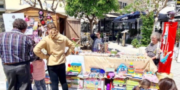 Παζάρι για καλό σκοπό στην πλατεία Αγίου Νικολάου από το Σύλλογο Φροντίδας Μητρότητας