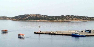 Ντία αυτοί… Άγιου Πάντες εμείς!