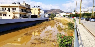 Θα προχωρήσει η οδική σύνδεση στον Ξεροπόταμο που χωρίζει το νότιο τμήμα της πόλης του Αγίου Νικολάου από το κεντρικό
