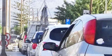 Τo κυκλοφοριακό είναι το μείζον και πιο δυσεπίλυτο πρόβλημα της πόλεως του Αγίου Νικολάου