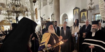 H Aκολουθία των Αγίων Παθών στον Ιερό Μητροπολιτικό Ναό Αγίου Γεωργίου Ιεράπετρας