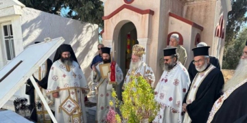 Tην Τρίτη της Διακαινησίμου στο Κοιμητήριο Ιεράπετρας