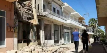 Σεισμόπληκτοι: Ζητούν να γίνουν άμεσα οι κατεδαφίσεις ετοιμόρροπων κτιρίων