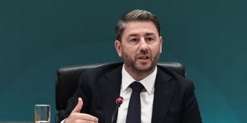Ανδρουλάκης: Εγκληματική αδράνεια της κυβέρνησης μπροστά στο πάρτι συμφερόντων και κερδοσκοπίας