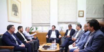 Επίσκεψη Υπουργού Παιδείας, Θρησκευμάτων και Αθλητισμού στον Περιφερειάρχη