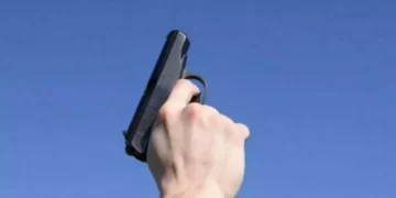 Ηράκλειο: ο πρόγαμος λίγο έλειψε να “τινάξει” στον αέρα γάμο-βάπτιση