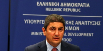 Πληρωμές σχεδόν 2,2 δισ. ευρώ στον αγροτικό τομέα έως το τέλος του 2024 – Aυγενάκης: Στόχος μας ένας σύγχρονος πρωτογενής τομέας