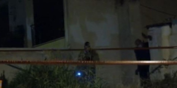 Αυτοτραυματίστηκε η γυναίκα στη Νίκαια που κάλεσε στο 100 – Ελεύθερος ο πρώην σύζυγος – Ολες οι πληροφορίες