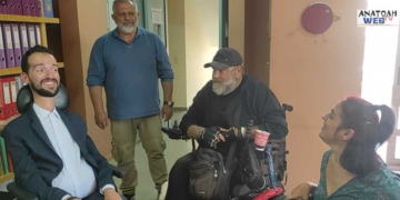 Συνάντηση με τον Δήμαρχο Αγίου Νικολάου και άτομα με αναπηρίες είχε ο ευρωβουλευτής Στέλιος Κυμπουρόπουλος (βίντεο)