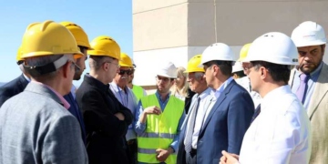 Στο εργοτάξιο του αεροδρομίου Καστελίου ο Υπουργός, Άκης Σκέρτσος