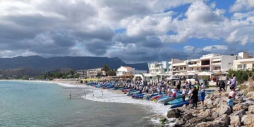 Με μεγάλη επιτυχία πραγματοποιήθηκε στη Σητεία το Πανελλήνιο πρωτάθλημα SUP