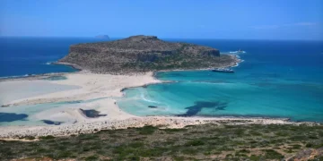 Το 95% των τουριστών της FTI έκλεισε ξανά διακοπές στην Κρήτη