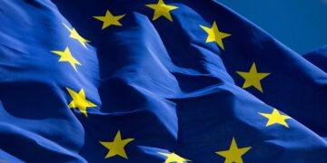 Πτώση ευρώ και ομολόγων μετά τις ευρωεκλογές