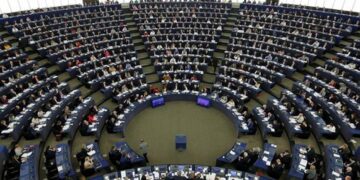 Ο 54χρονος… λευκός ευρωβουλευτής