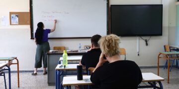 Τέλος στην αγωνία για τους υποψηφίους των Πανελλαδικών: Το μεσημέρι ανοικοινώνονται οι βαθμολογίες