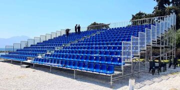Έτοιμο το ανοιχτό θέατρο στη Δημοτική Παραλία Αγ. Νικολάου
