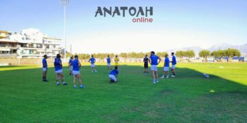 Άρχισε δουλειά ο ΑΟΑΝ – πρώτη συνάντηση και προπόνηση στο στάδιο για τους «κυανόλευκους» (βίντεο)