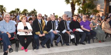Η θερινή τελετή ορκωμοσίας και απονομής πτυχίων της Ιατρικής Σχολής