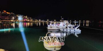 Υπό το φως του φεγγαριού, πραγματοποιήθηκε η γνωστή πλέον εκδήλωση Βαρκαρόλα (βίντεο)