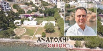 Ανοιχτό μεταλλικό θέατρο 500 θέσεων στην πλαζ του ΕΟΤ για τις καλοκαιρινές εκδηλώσεις
