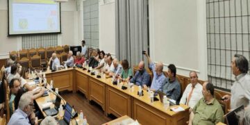 Σύσκεψη για τον τουρισμό με εκπροσώπους πανεπιστημιακών και ερευνητικών ιδρυμάτων