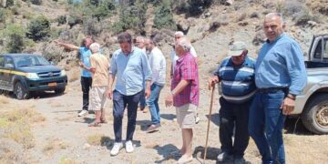 Αυτοψία του Αντιπεριφερειάρχη Λασιθίου στο Οροπέδιο Καθαρού στο πλαίσιο ολοκλήρωσης της μελέτης του φράγματος στη θέση «Τσιμπιστής»